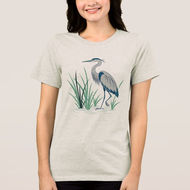 A Solitary Heron Standing Gracefully Tri-Blend Shirt (Vorderseite)
