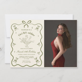 A Tini Bit Ältere Martini Bow Geburtstags-Foto Einladung