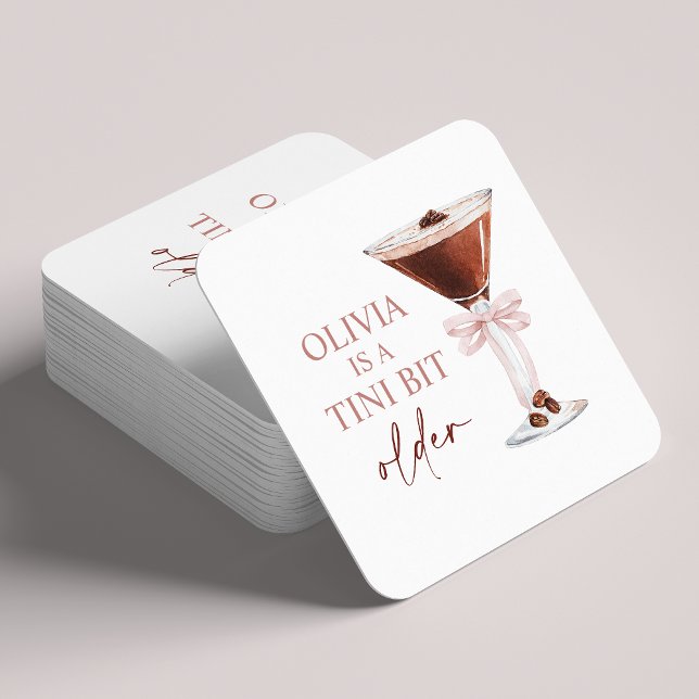 A Tini Bit Older Espresso Martini Gastgeschenk Rechteckiger Pappuntersetzer (Von Creator hochgeladen)