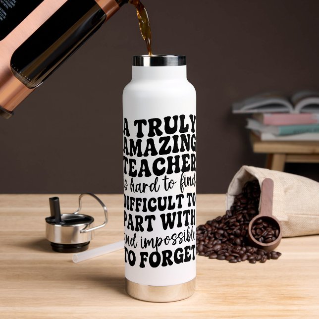 A Truly Amazing Teacher is Hard to Find Apple Trinkflasche (Von Creator hochgeladen)