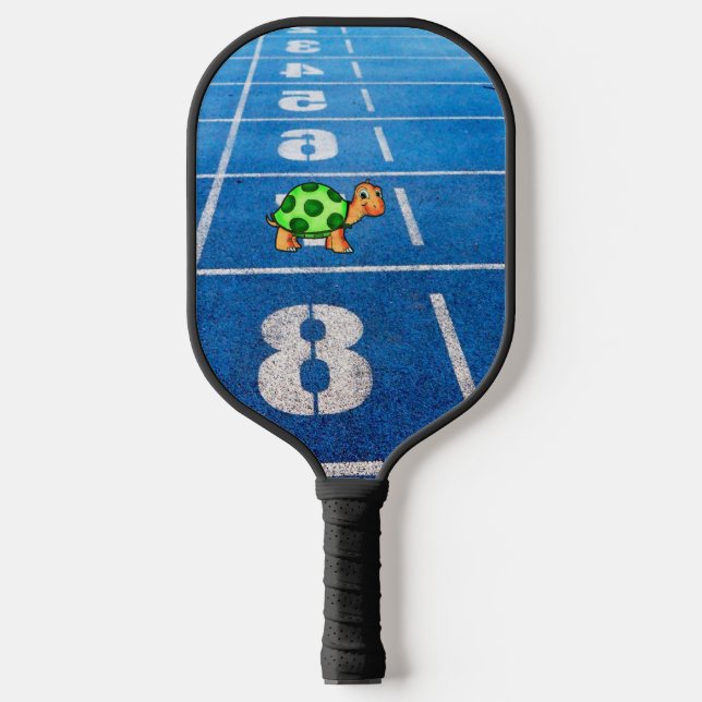 A turtle in a marathon race pickleball schläger (Vorderseite)