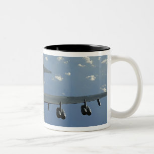 A US Air Force B-52 Stratofestress Zweifarbige Tasse