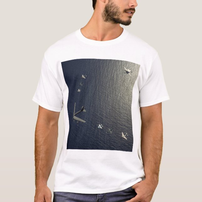 A US Air Force B-52 Stratofortress Flugzeug T-Shirt (Vorderseite)