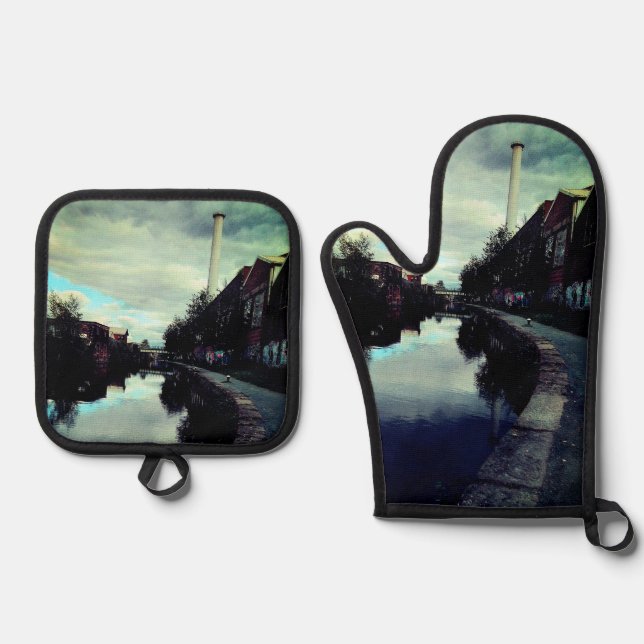 A walk along the canal ofenhandschuh & Topflappen-Set (Vorderseite)