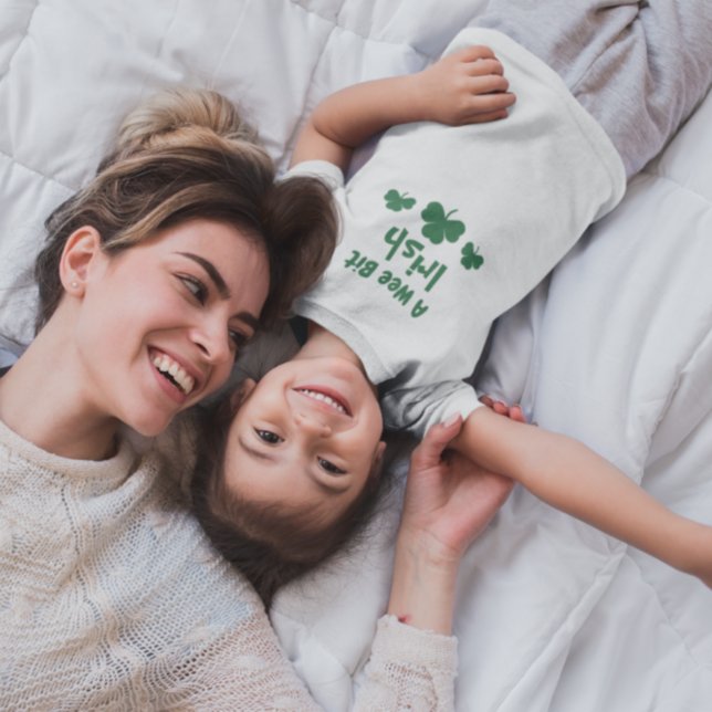 A Way Bit Irish Kleinkind T-shirt (Von Creator hochgeladen)