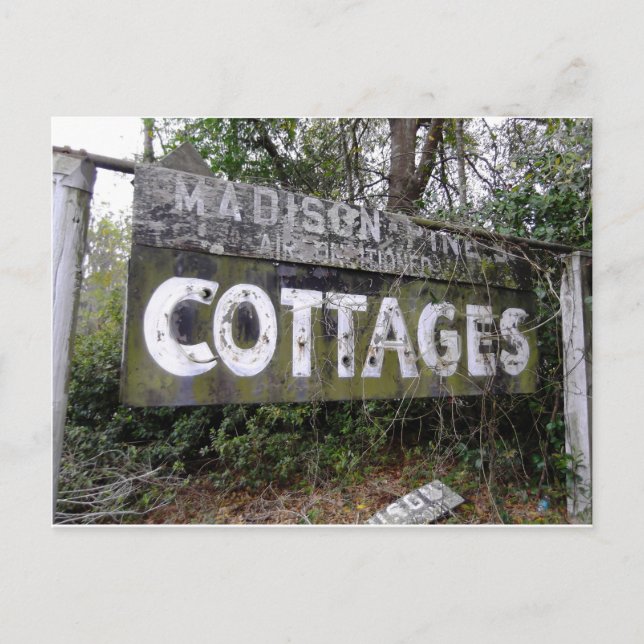 Abandoned Motor Inn Sign Postkarte (Vorderseite)