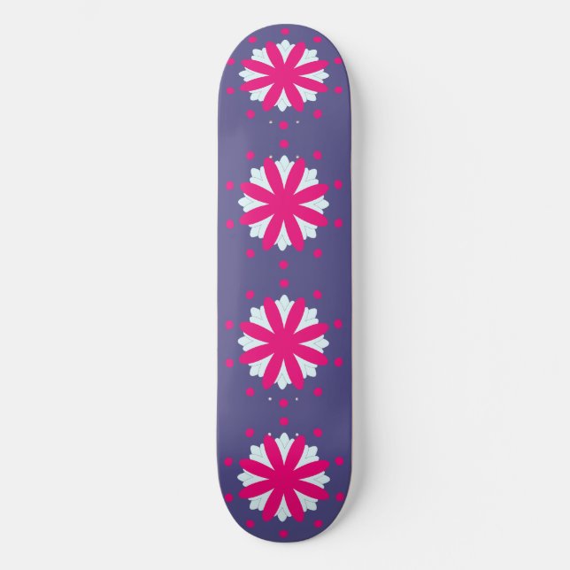 Abbildung der lila und rosa Blumenformen Skateboard (Vorderseite)