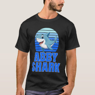 Abby Shark Familientreffen-Squad Vor- und Nachname T-Shirt