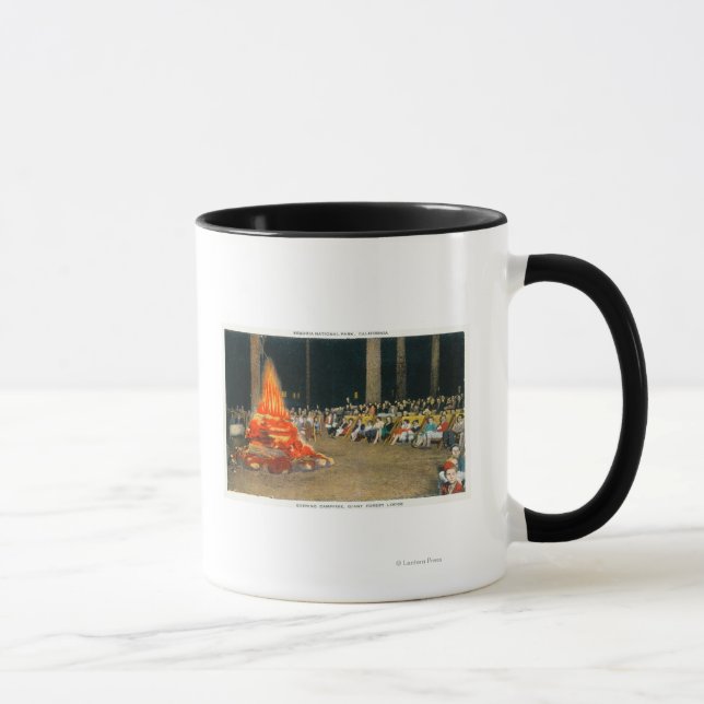 Abend Bonfire im Riesenwaldhaus Tasse (Rechts)