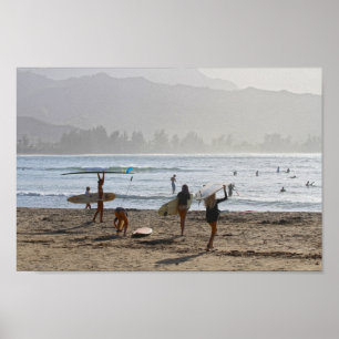 Abend Surfers, Hanalei Bay, Kauai Poster