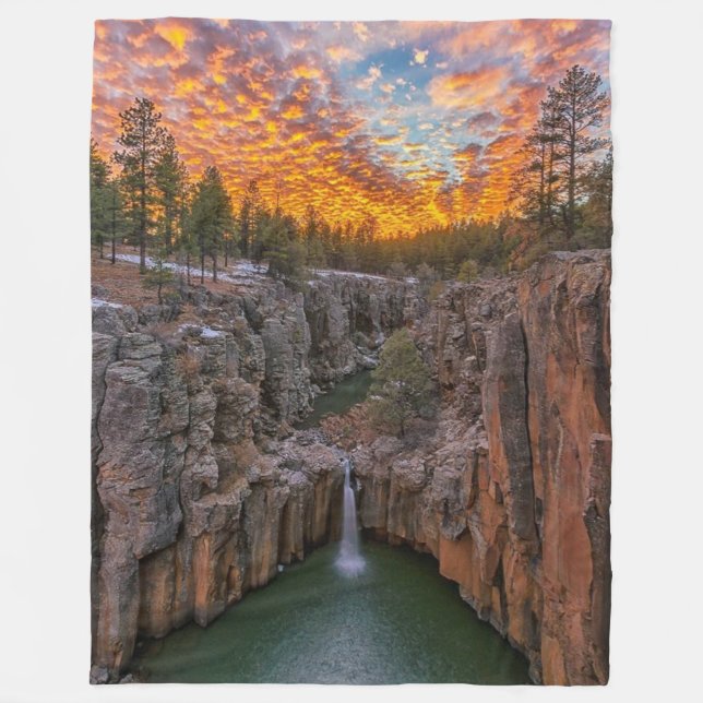 Abend Waterfall Fleecedecke (Vorderseite)