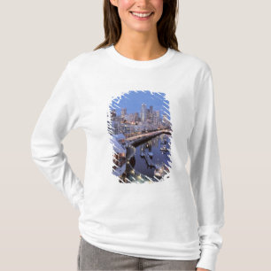 Abendessen am Hafen von Bell in Seattle, Washingto T-Shirt
