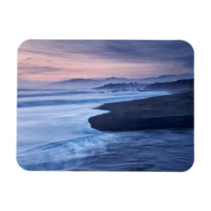 Abendessen am Strand von Moonstone Magnet