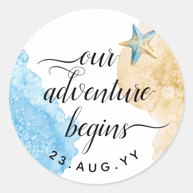Abenteuer beginnt Hochzeit am Ufer der Küste Runder Aufkleber (Vorderseite)