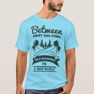 Abenteuer-Camping-Motivations Blau und Schwarz T-Shirt