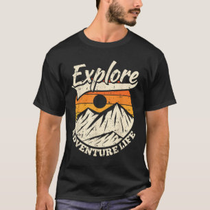 Abenteuer Leben Reise Bergwandern Bergsteiger  T-Shirt