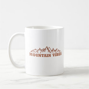Abenteuer mit Outdoor-Bergvibes Kaffeetasse
