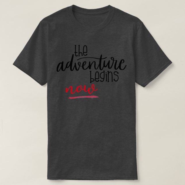 Abenteuer Slogan Reisen Camper Funny Bachelor T-Shirt (Design vorne)