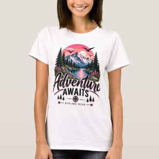 Abenteuer warten auf Berg-Sonnenuntergang-T-Shirt T-Shirt