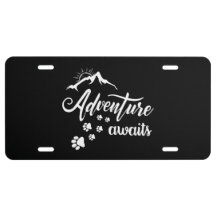 Abenteuer wartet auf Reisen mit Ihrem Hund