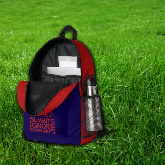 Abenteuerweg Wandern  blau rot Rucksack (Von Creator hochgeladen)