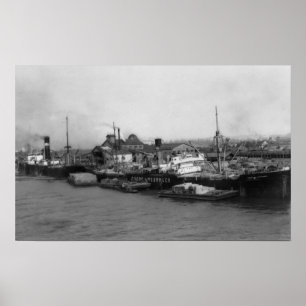 Aberdeen, WA - Sicht auf die Wasserfront und die S Poster