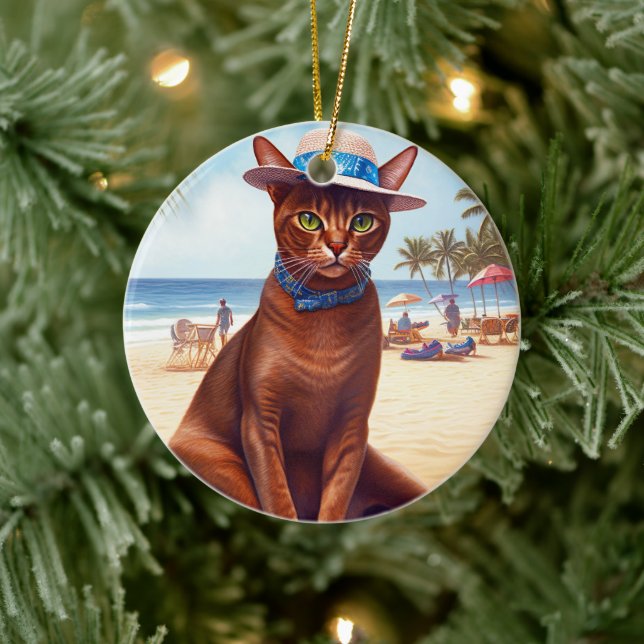 Abessinienkatze am Strand, Sommergeschenk für Katz Keramik Ornament (Baum)