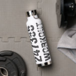 Abgelaufener und kratzter Text Workout 247365 Blau Trinkflasche<br><div class="desc">Abgelaufener und kratzter Text Workout 247365 in grauer Farbe mit blauem Hintergrund. Perfekt für alle,  die sich im Fitnessraum bewegen,  Fitness,  trainieren,  Bodybuilding und trainieren.</div>