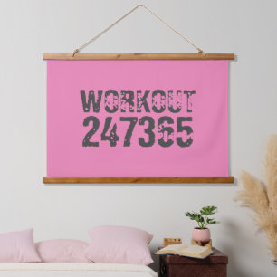 Abgenutzt und zerkratzter Text Workout 247365 pink Wandteppich Mit Holzrahmen