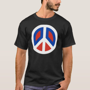 Abgeschiedenes Dreifarbensymbol T-Shirt