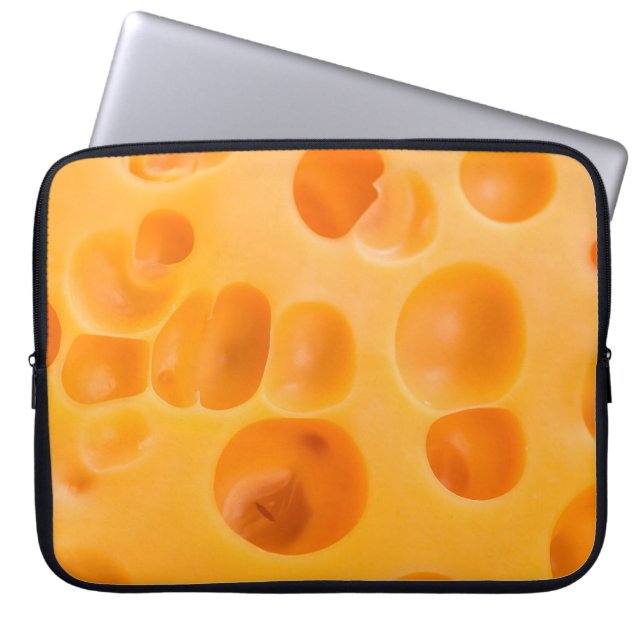 Abgeschiedenes Stück Käse. Laptopschutzhülle (Vorderseite)