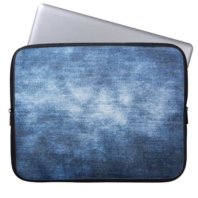 Abgetragener Denim-Stoff, texturierter Hintergrund Laptopschutzhülle (Vorderseite)