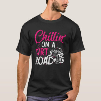 Abkühlung auf einem dicken Weg von der Straße Mädc T-Shirt