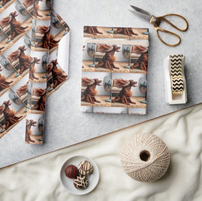 Abkühlung des irischen Setters durch einen Lüfter Geschenkpapier (Kunsthandwerk)