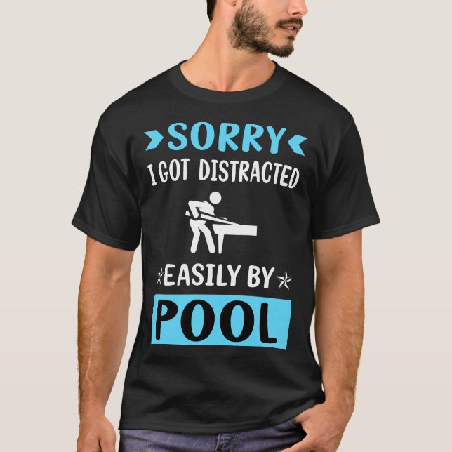 Ablenkter Pool T-Shirt (Vorderseite)
