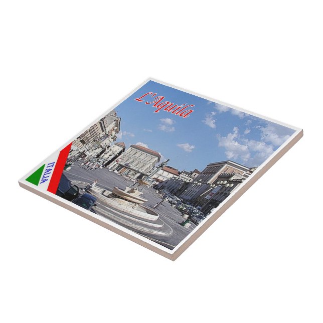 ABR012 L'AQUILA, Abruzzen, Italien, Fliese (Seite)