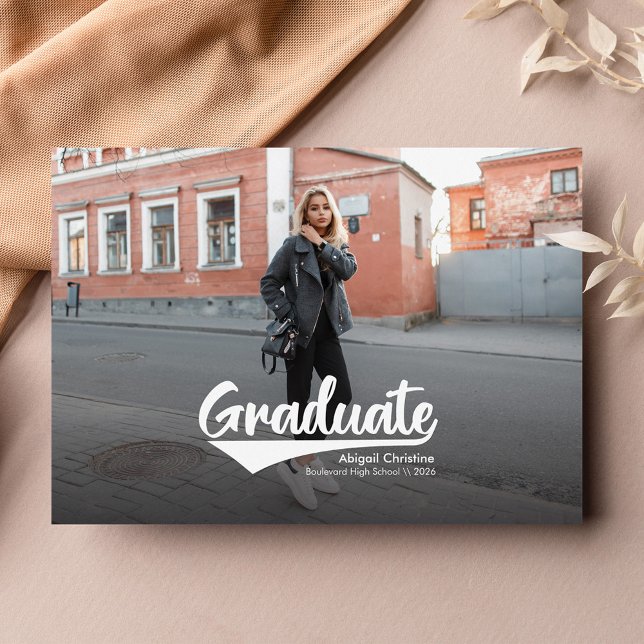 Abschluss 2024 Foto Script Graduate Ankündigung (Modern Graduation 2024 Photo Announcement)