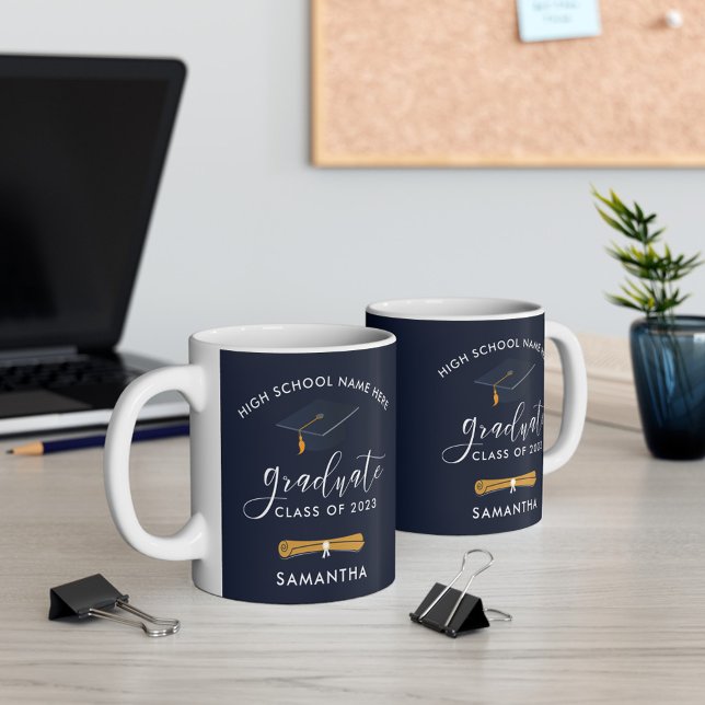Abschluss 2024 Navy Blue Personalisiert Zweifarbige Tasse (Von Creator hochgeladen)