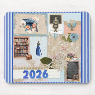 Abschluss 2026 Mädchen in alter Schule, Blau Mousepad
