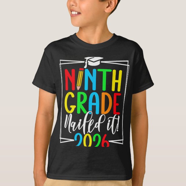 Abschluss 9. Klasse 2026 _2 T-Shirt (Vorderseite)