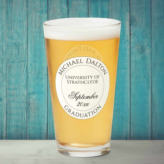 Abschluss an der Universität oder Uni Personalisie Glas (Von Creator hochgeladen)