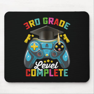 Abschluss auf dem Niveau der 3. Klasse Vollständig Mousepad