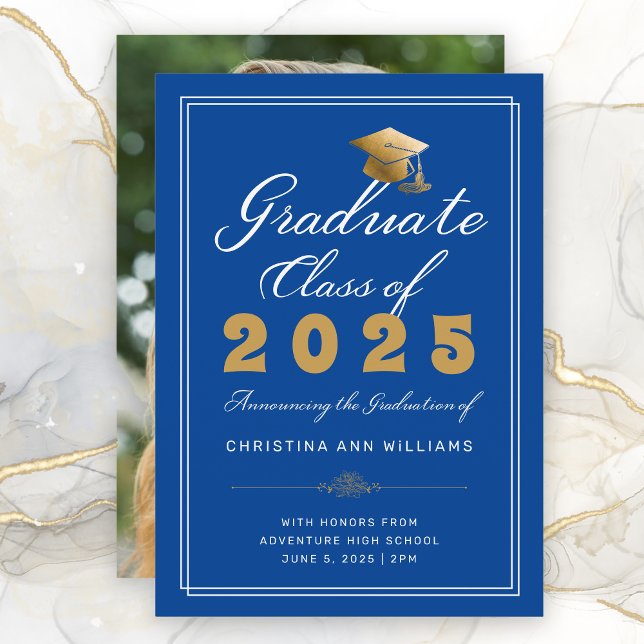 Abschluss Blue Gold Script Foto Class of 2025 Ankündigung (Elegant White and Gold Script on Blue Graduation Announcement with Photo on back)