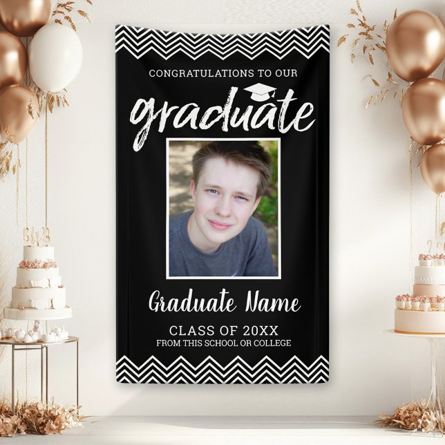 Abschluss Foto mit Grad Name Schwarz Vertikal Banner (Custom Graduation Banner)