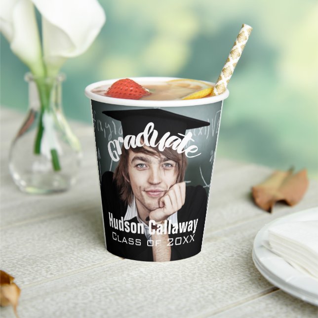 Abschluss Foto Simple Modern Open House Party Pa Pappbecher (In Situ)