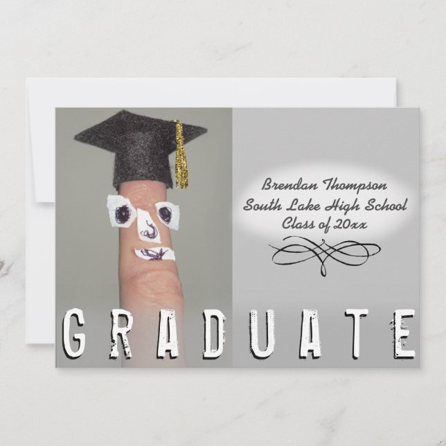 Abschluss Funny Finger Cartoon Grad Cap Ankündigung (Vorderseite)