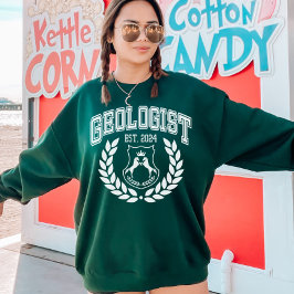 Abschluss für benutzerdefinierte Geologie Est 2024 Sweatshirt