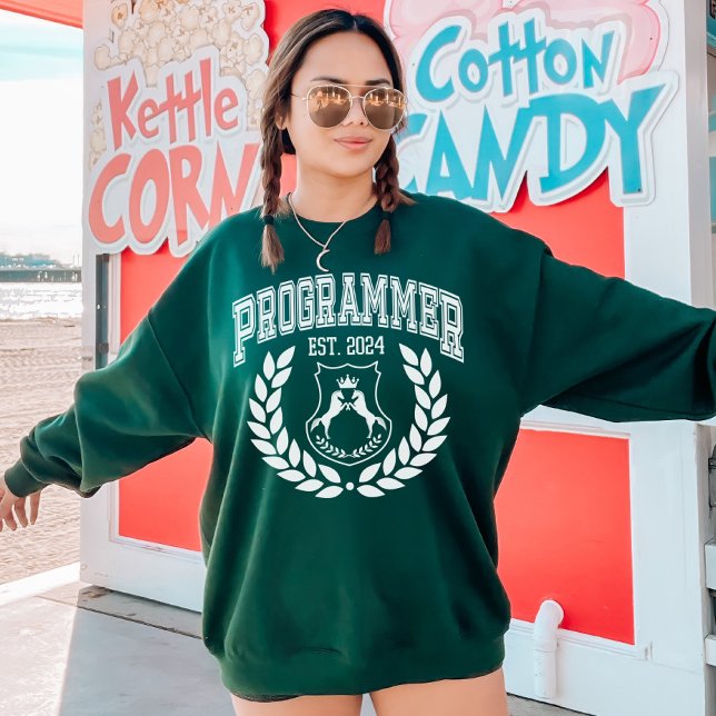 Abschluss für maßgeschneiderte Programmierer 2024  Sweatshirt (Von Creator hochgeladen)