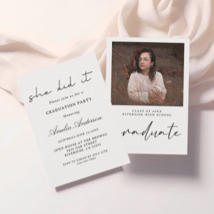 Abschluss für Minimalistisches Foto in Schwarzweiß Einladung