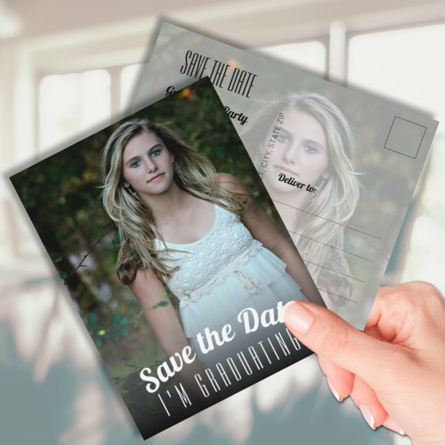 Abschluss für vertikales Foto Save the Date Postkarte (Photo graduation Save the Date postcards feature your details on the back)